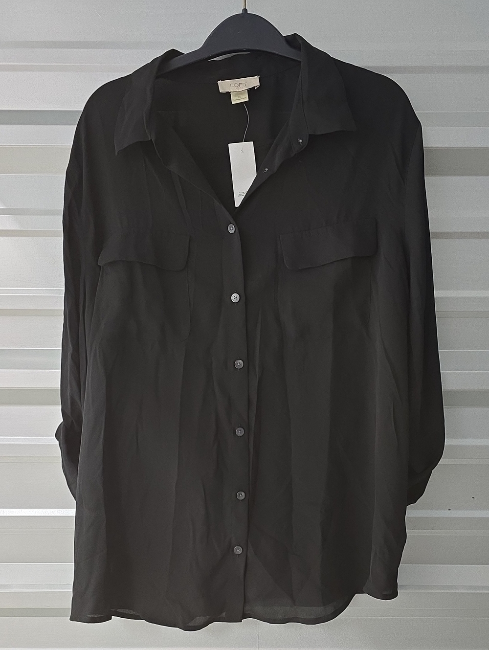 LOFT Black Casual Button-Down Shirt